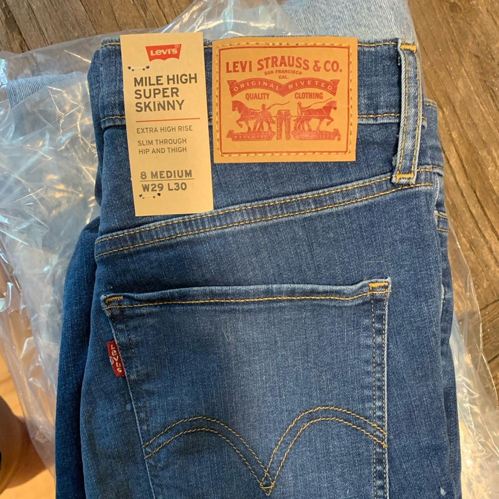 Levi’s mile high super skinny